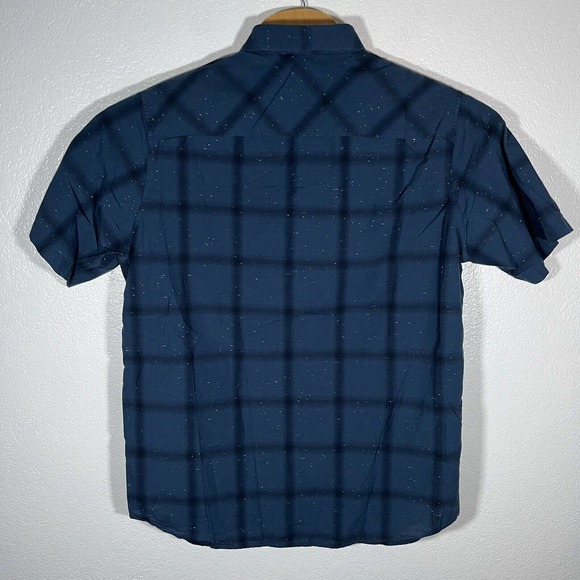 Travis Mathew Mens XL Button Up Shirt Short Sleeve Blue Black Plaid Cotton Blend - Picture 3 of 8